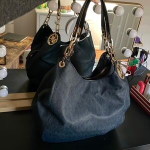 Michael Kors Shoulder